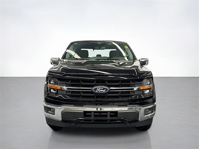2024 Ford F-150 XLT photo 2
