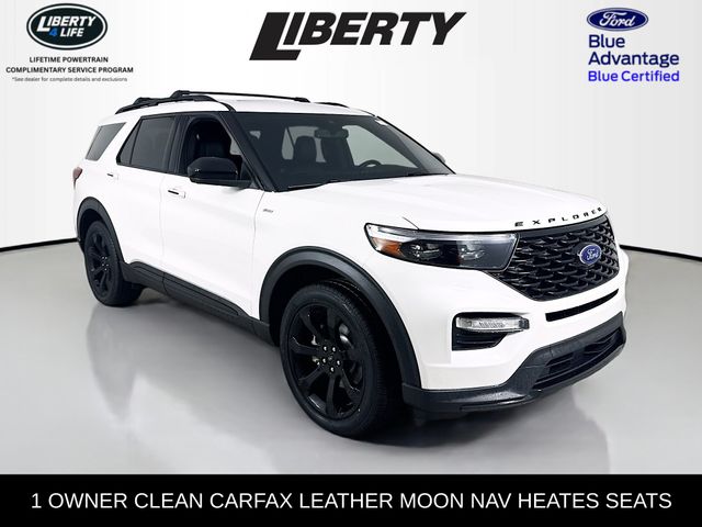 2023 Ford Explorer ST-LINE's photo