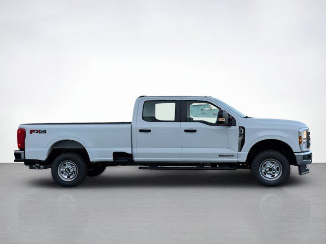 2025 Ford F-250 XL photo 2