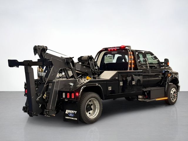 2026 Ford F-750 photo 3