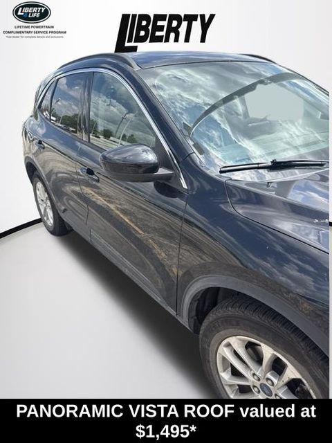 Used 2020 Ford Escape SE with VIN 1FMCU9G62LUB22982 for sale in Maple Heights, OH