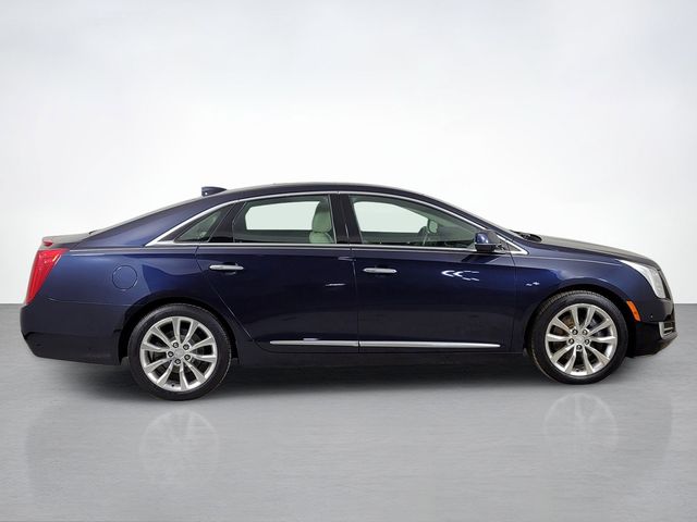 Used 2016 Cadillac XTS Luxury Collection with VIN 2G61M5S3XG9104088 for sale in Maple Heights, OH