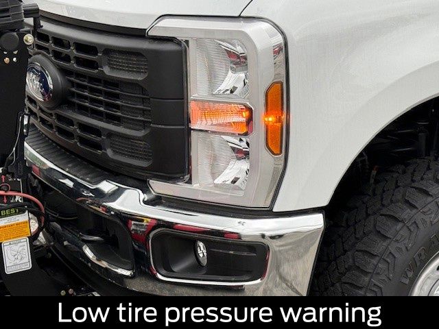2026 Ford F-350 Super Duty XL - Photo 13