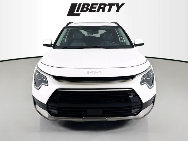 2023 Kia Niro EX Touring photo 2