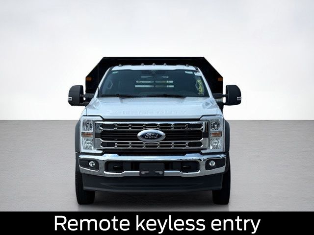 2025 Ford F-550 Super Duty Chassis Cab XL - Photo 10