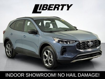 2026 Ford Escape ST-Line SUV