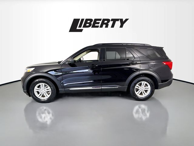 2022 Ford Explorer XLT photo 3