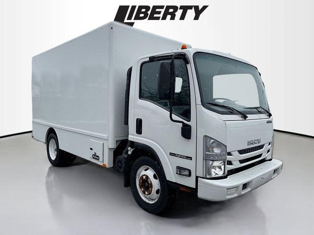 2019 Isuzu NPR HD's photo