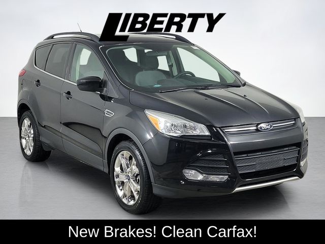Used 2015 Ford Escape SE with VIN 1FMCU9GXXFUC57964 for sale in Maple Heights, OH