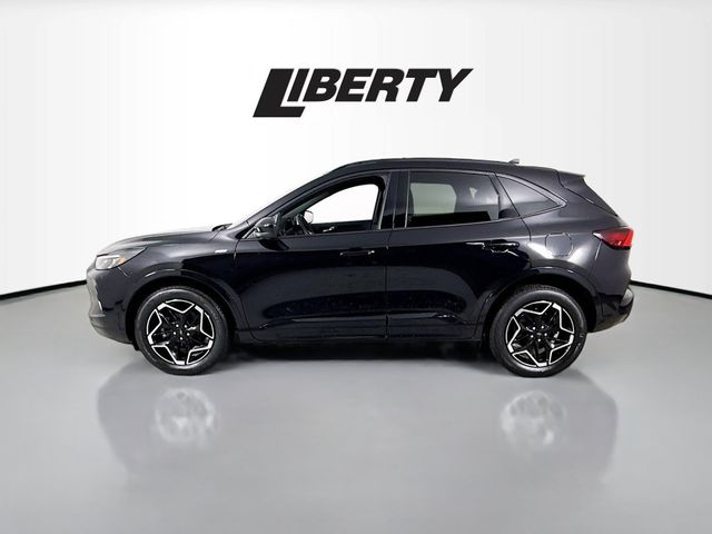 2023 Ford Escape ST-Line Elite photo 4