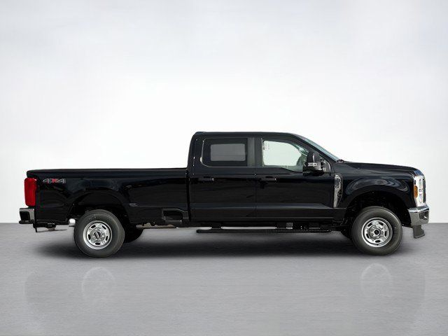 2026 Ford F-250 photo 2