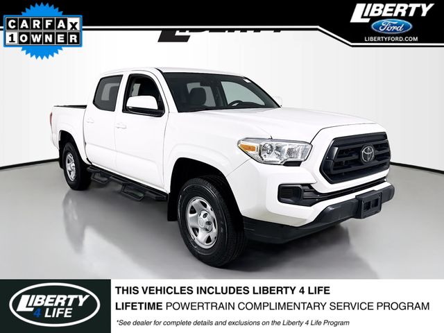 2022 Toyota Tacoma SR's photo