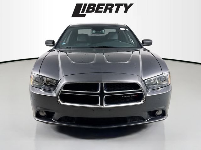 2014 Dodge Charger R/T Max photo 2