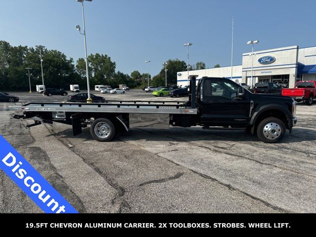 2024 Ford F-550 photo 4