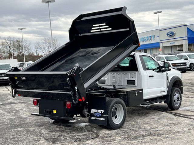 2025 Ford F-550 Super Duty Chassis Cab XL - Photo 29