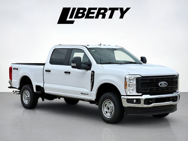2026 Ford F-250 Super Duty XL's photo
