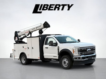 2025 Ford F-600SD XL Chassis