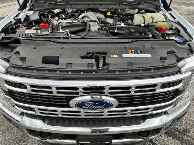2025 Ford F-600 Super Duty Chassis Cab XL - Photo 42