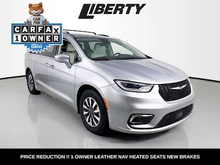 2021 Chrysler Pacifica Hybrid Touring L Minivan/Van