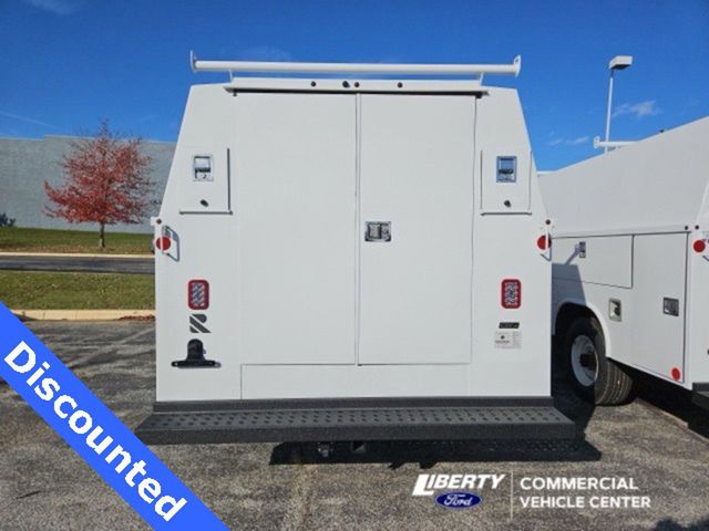 2025 Ford E-350 Base photo 2