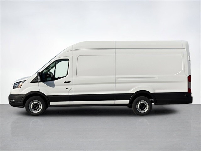 2025 Ford Transit photo 2