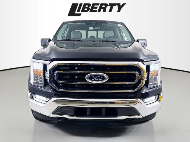 2022 Ford F-150 XLT photo 2