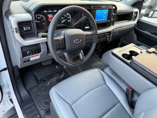 2025 Ford F-550 Super Duty Chassis Cab XL - Photo 12