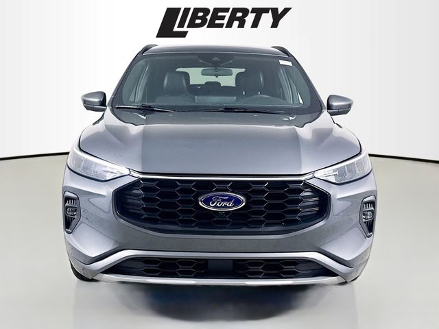2023 Ford Escape ST-Line Select photo 2