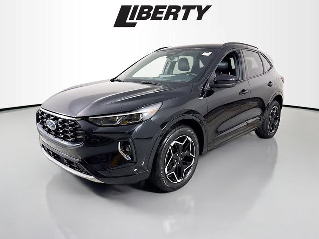 2023 Ford Escape ST-Line Elite photo 3
