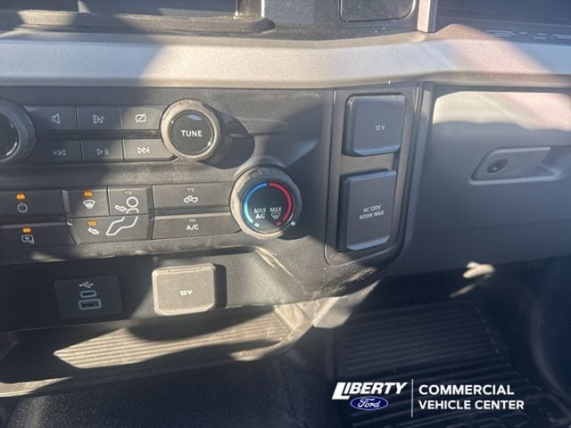 2024 Ford F-450 Super Duty Chassis Cab XL - Photo 19