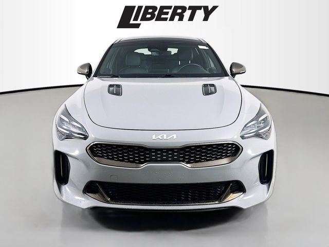 2023 Kia Stinger GT-Line photo 2