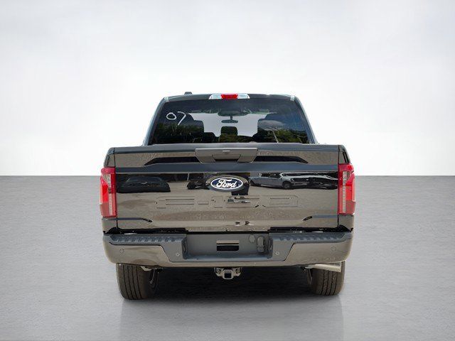 2025 Ford F-150 STX photo 4