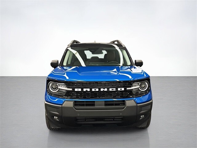 2025 Ford Bronco Sport Outer Banks photo 2