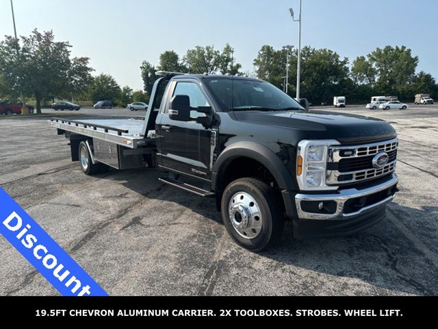 2024 Ford F-550 photo 3