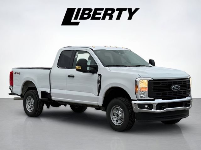 2026 Ford F-250 Super Duty XL's photo