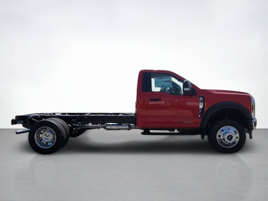 New 2026 Ford F-600SD XLT Chassis