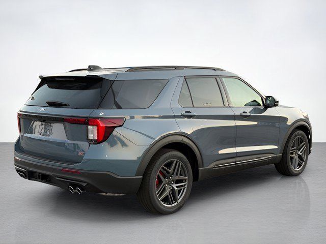 2025 Ford Explorer ST photo 2