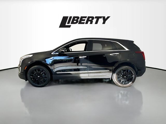 2022 Cadillac XT5 Premium Luxury photo 2