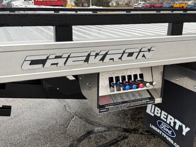 2026 Ford F-600 Super Duty Chassis Cab XLT - Photo 36