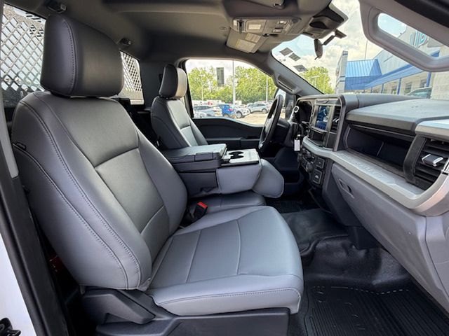 2025 Ford F-550 Super Duty Chassis Cab XL - Photo 14