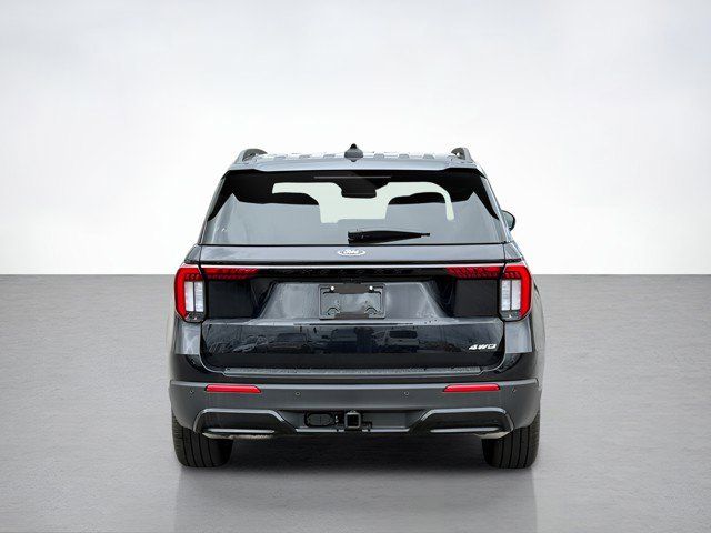 2026 Ford Explorer ST-Line photo 3