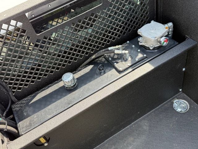 2025 Ford F-550 Super Duty Chassis Cab XL - Photo 42