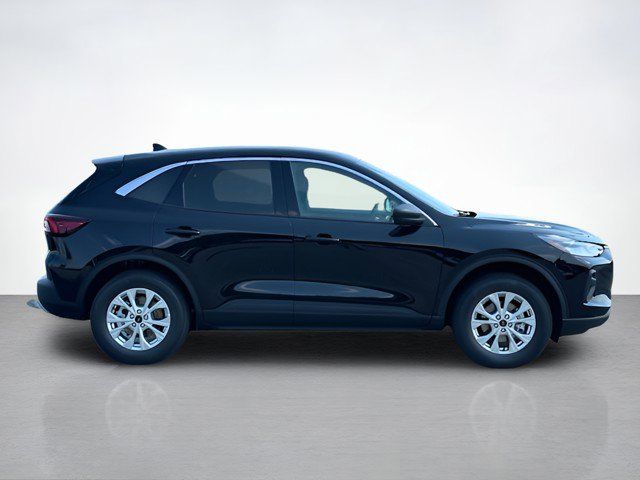 2025 Ford Escape Active photo 2