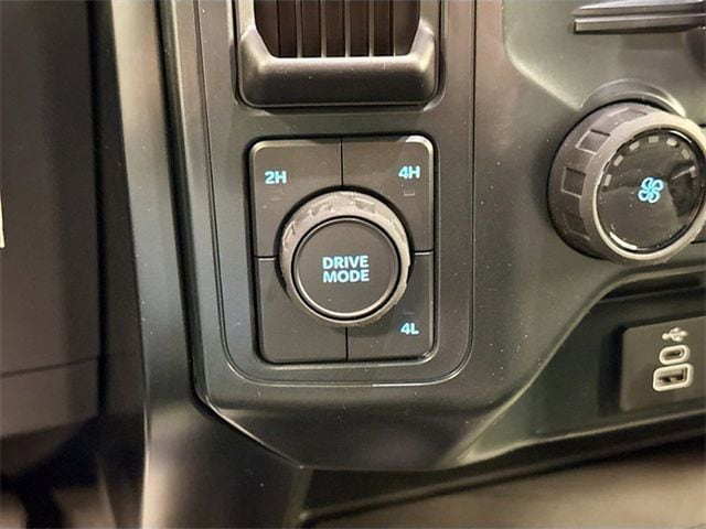 2025 Ford F-150 XL - Photo 30