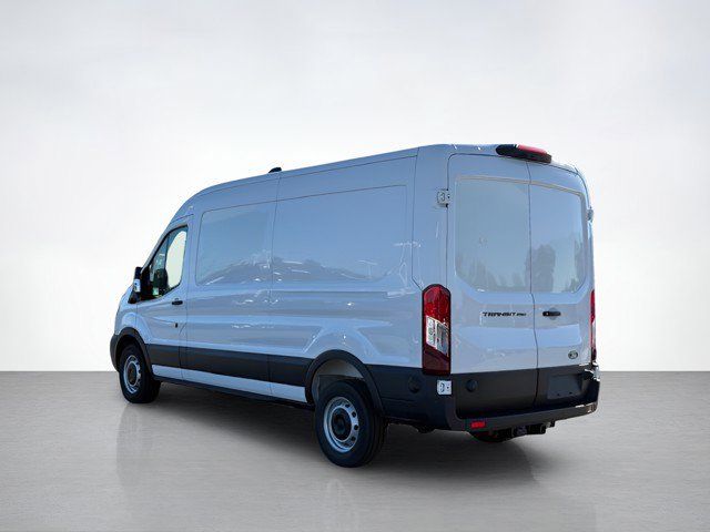 2026 Ford Transit photo 3