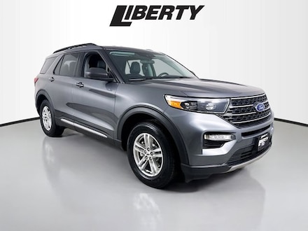 2023 Ford Explorer XLT SUV