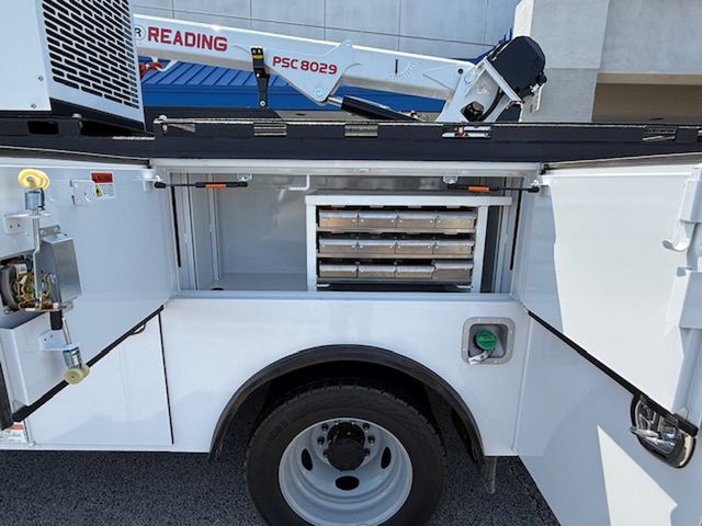 2025 Ford F-550 Super Duty Chassis Cab XL - Photo 32