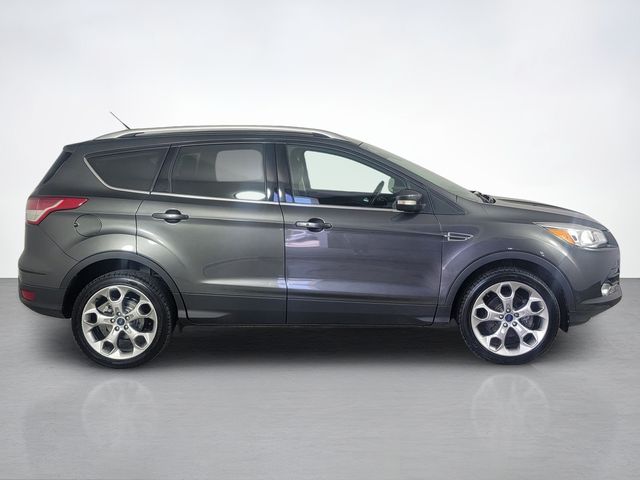 Used 2016 Ford Escape Titanium with VIN 1FMCU9J92GUC69943 for sale in Maple Heights, OH