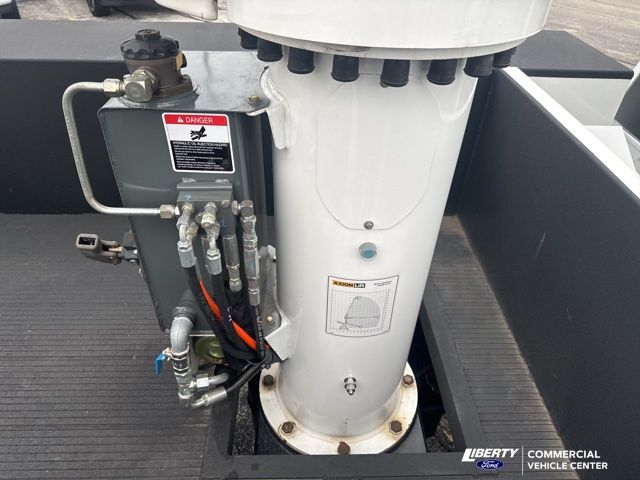 2023 Ford F-550 Super Duty Chassis Cab XL - Photo 17