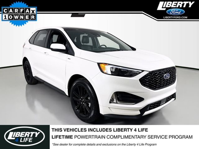 2024 Ford Edge ST-Line's photo